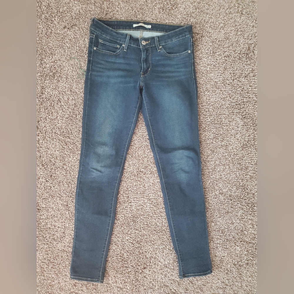 Levi skinny jeans